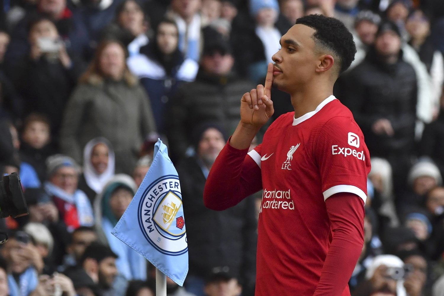 Alexander-Arnold Ignites War of Words Ahead of Anfield Showdown