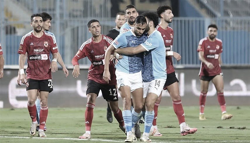 اللاعب الشيبي يرد على انتقادات جمهور الأهلي: “والدتي أشرف من الجميع”